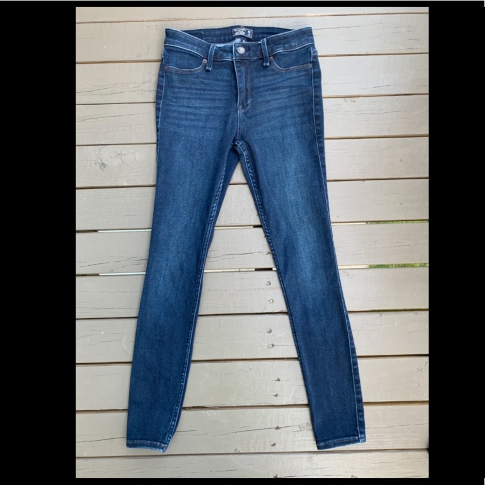 Abercrombie & Fitch Skinny High Rise Jeggings